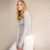 art light grey3