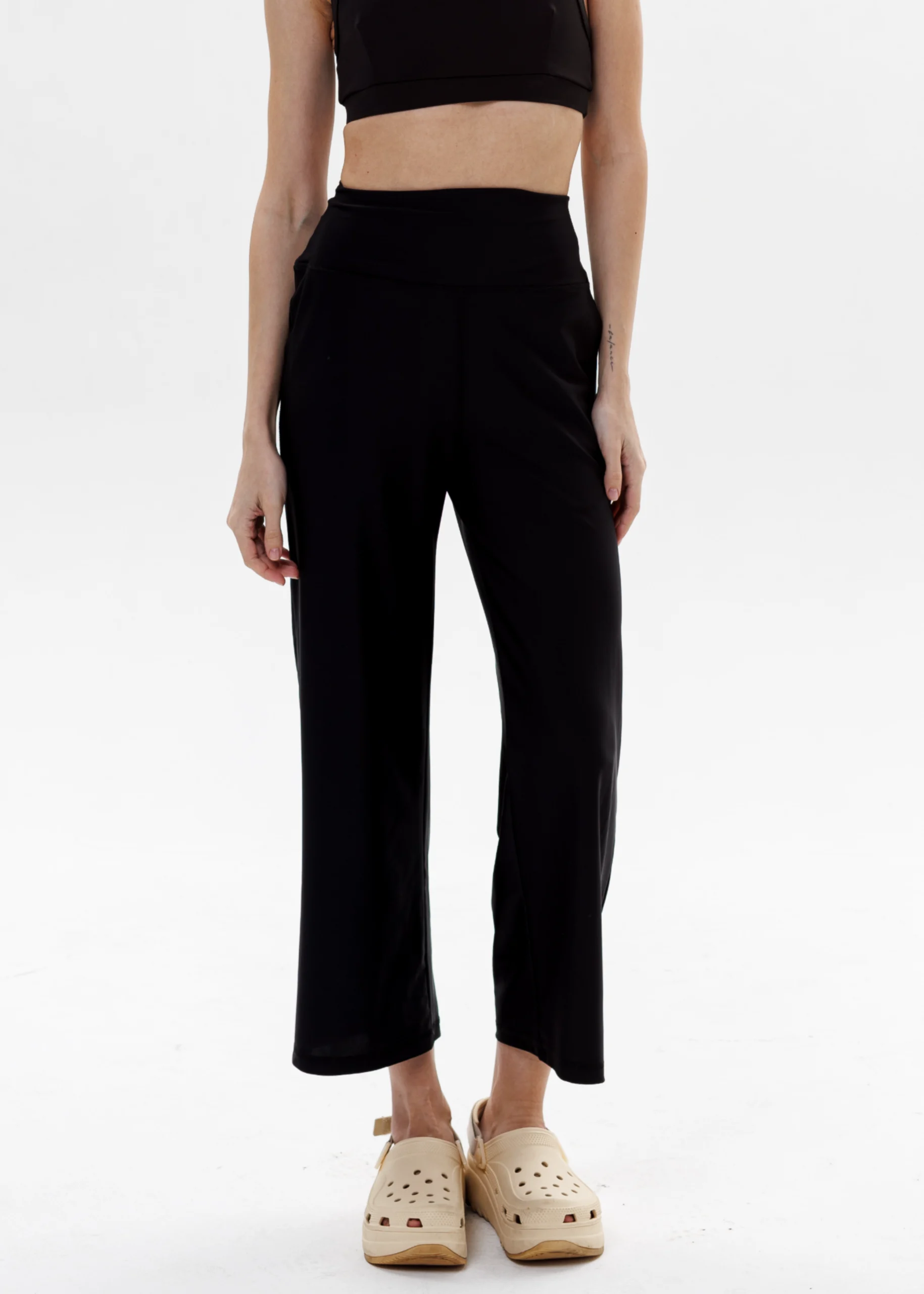 lea yoga tr (1)