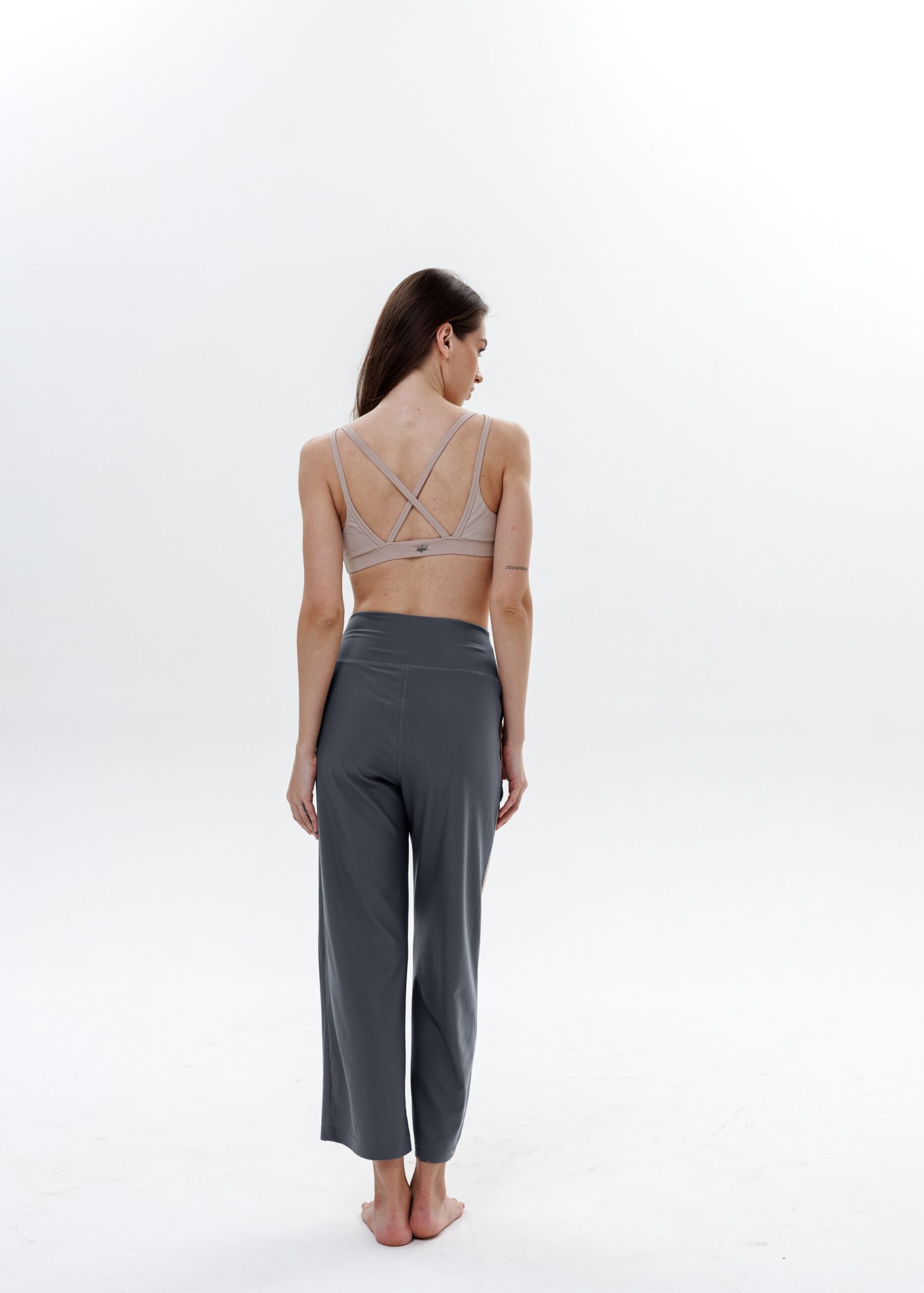 lea yoga grey (3)