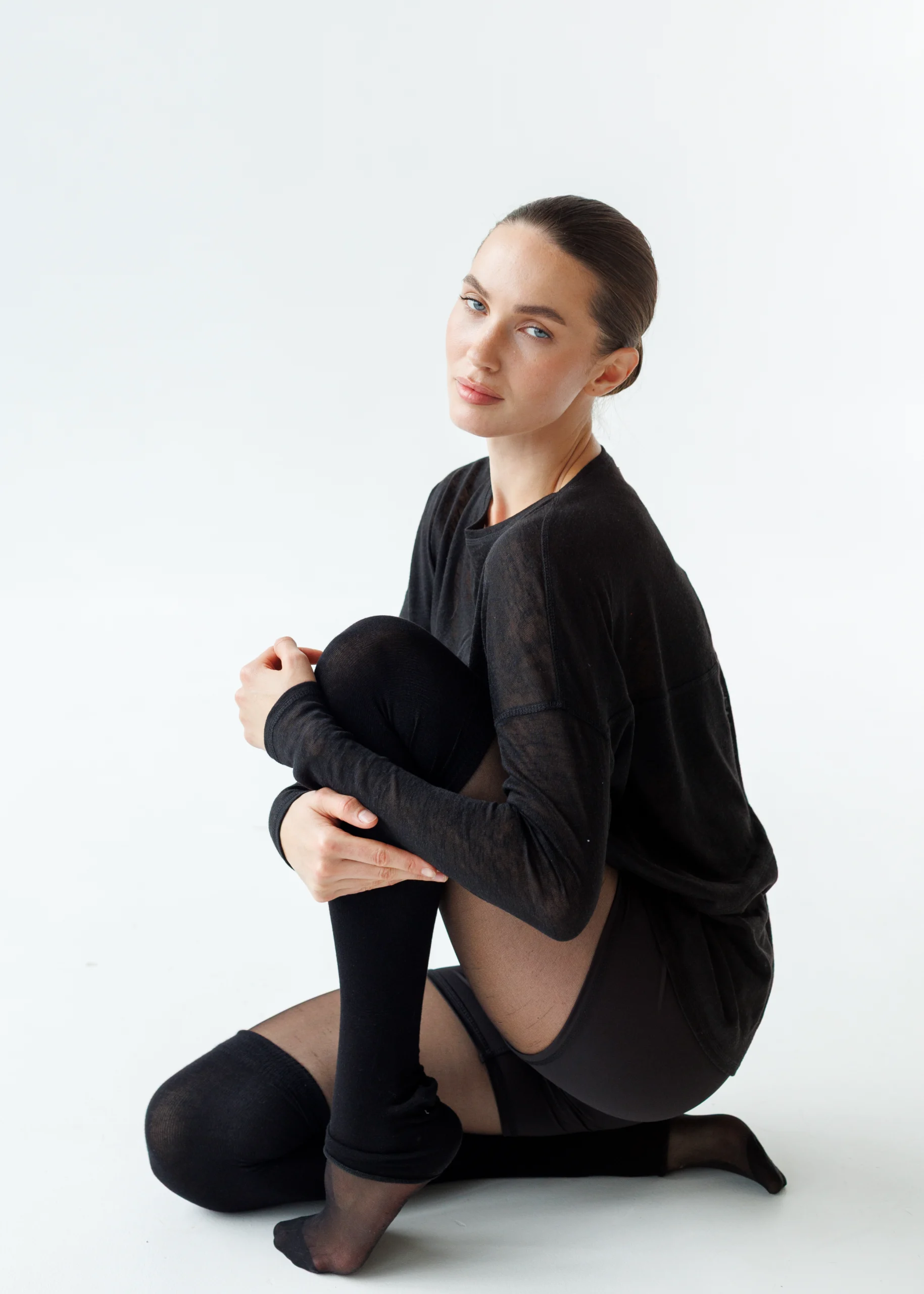 emilia black (4)
